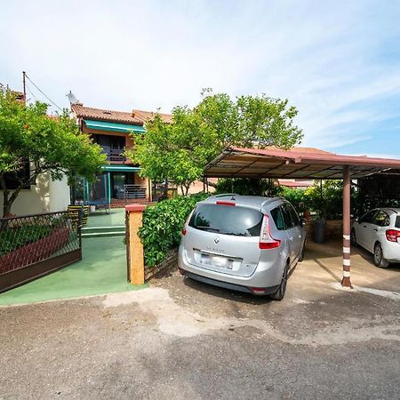 Apartment Peruski VI Bagian luar foto