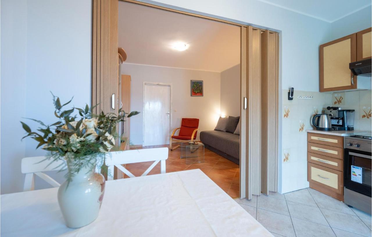 Apartment Peruski VI Bagian luar foto